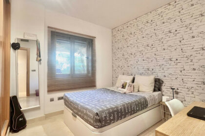 ea7a95aa6ee29fa5862f0ebfb5ccc8a1 - 18