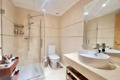 ea7a95aa6ee29fa5862f0ebfb5ccc8a1 - 21