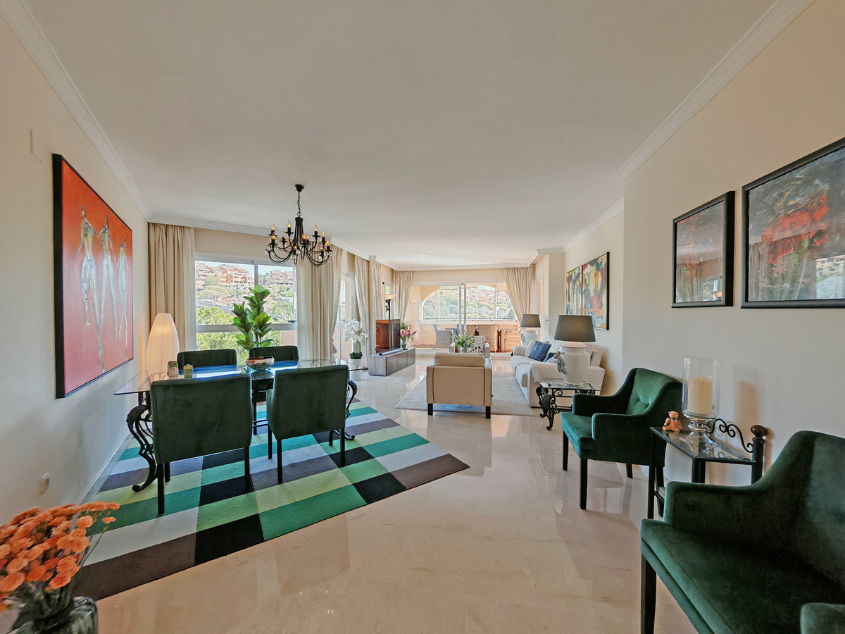 eb387d13a2ac06e3f0508c087221cdc2 - 1