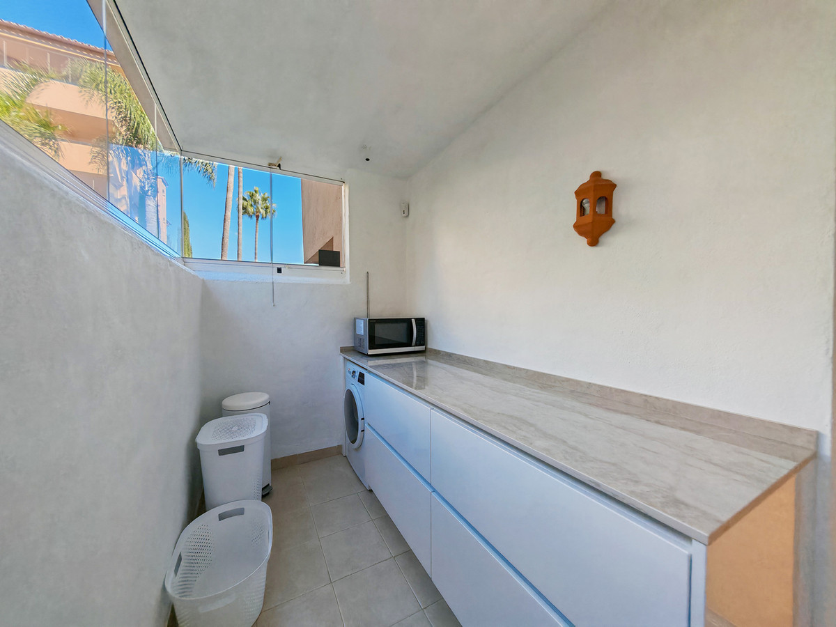 eb387d13a2ac06e3f0508c087221cdc2 - 10