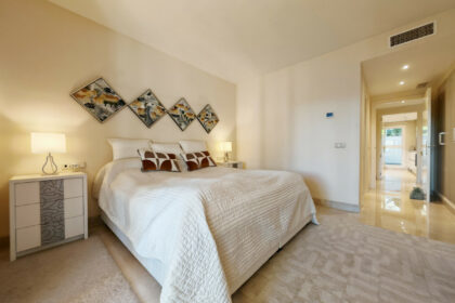 eb387d13a2ac06e3f0508c087221cdc2 - 12