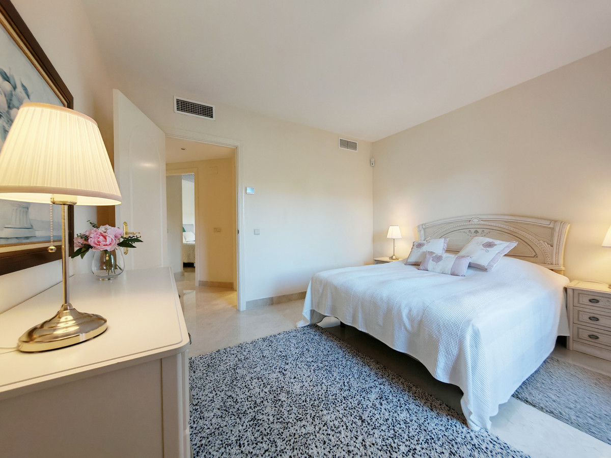 eb387d13a2ac06e3f0508c087221cdc2 - 15