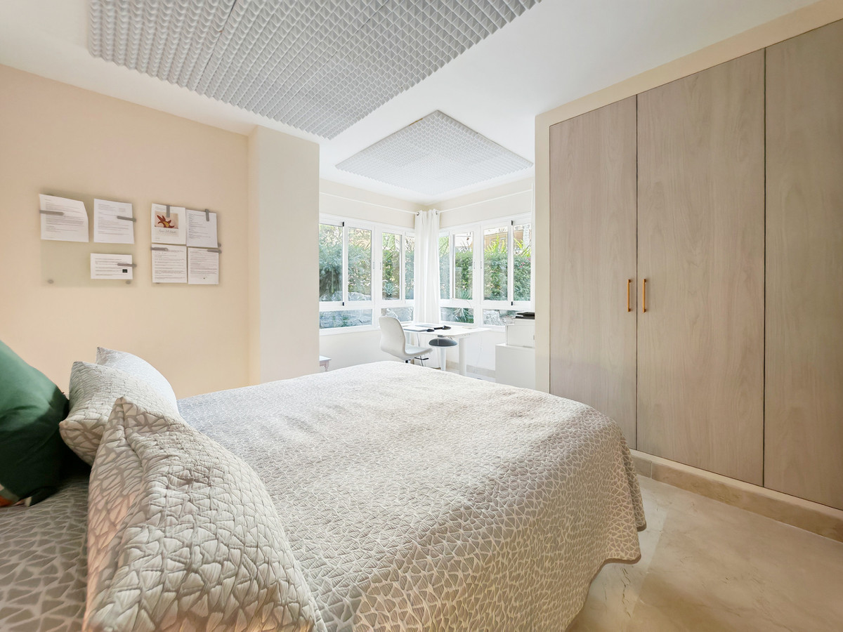 eb387d13a2ac06e3f0508c087221cdc2 - 17