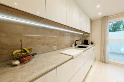 eb387d13a2ac06e3f0508c087221cdc2 - 8