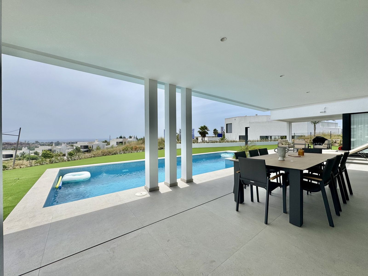 eb4bdbc5253886bc55281583f09321d4 - 11