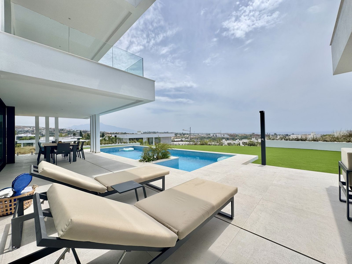 eb4bdbc5253886bc55281583f09321d4 - 13