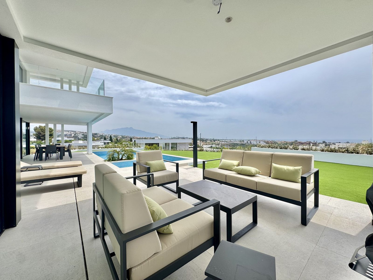 eb4bdbc5253886bc55281583f09321d4 - 14