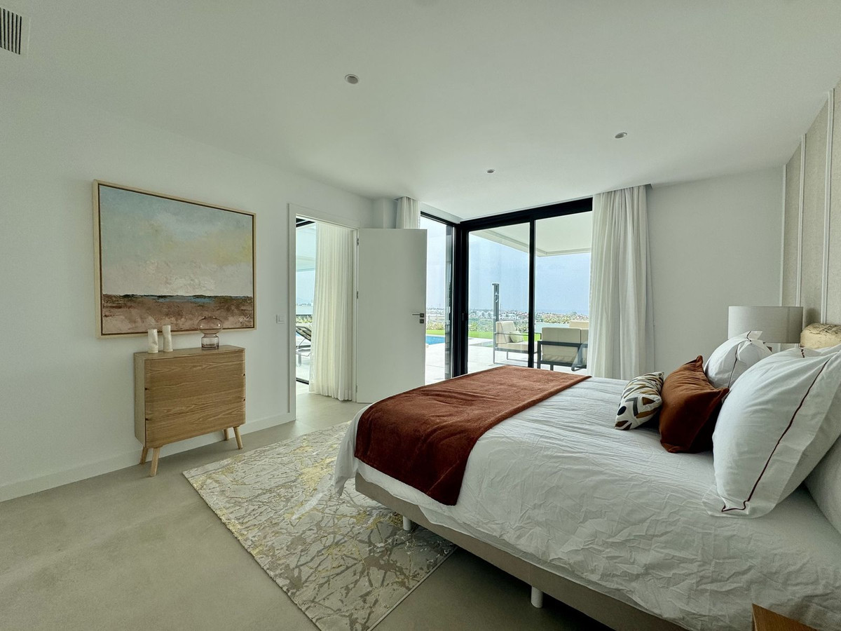 eb4bdbc5253886bc55281583f09321d4 - 16