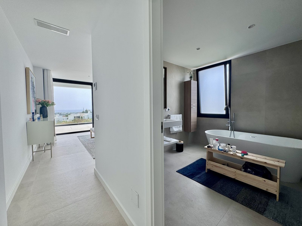 eb4bdbc5253886bc55281583f09321d4 - 23