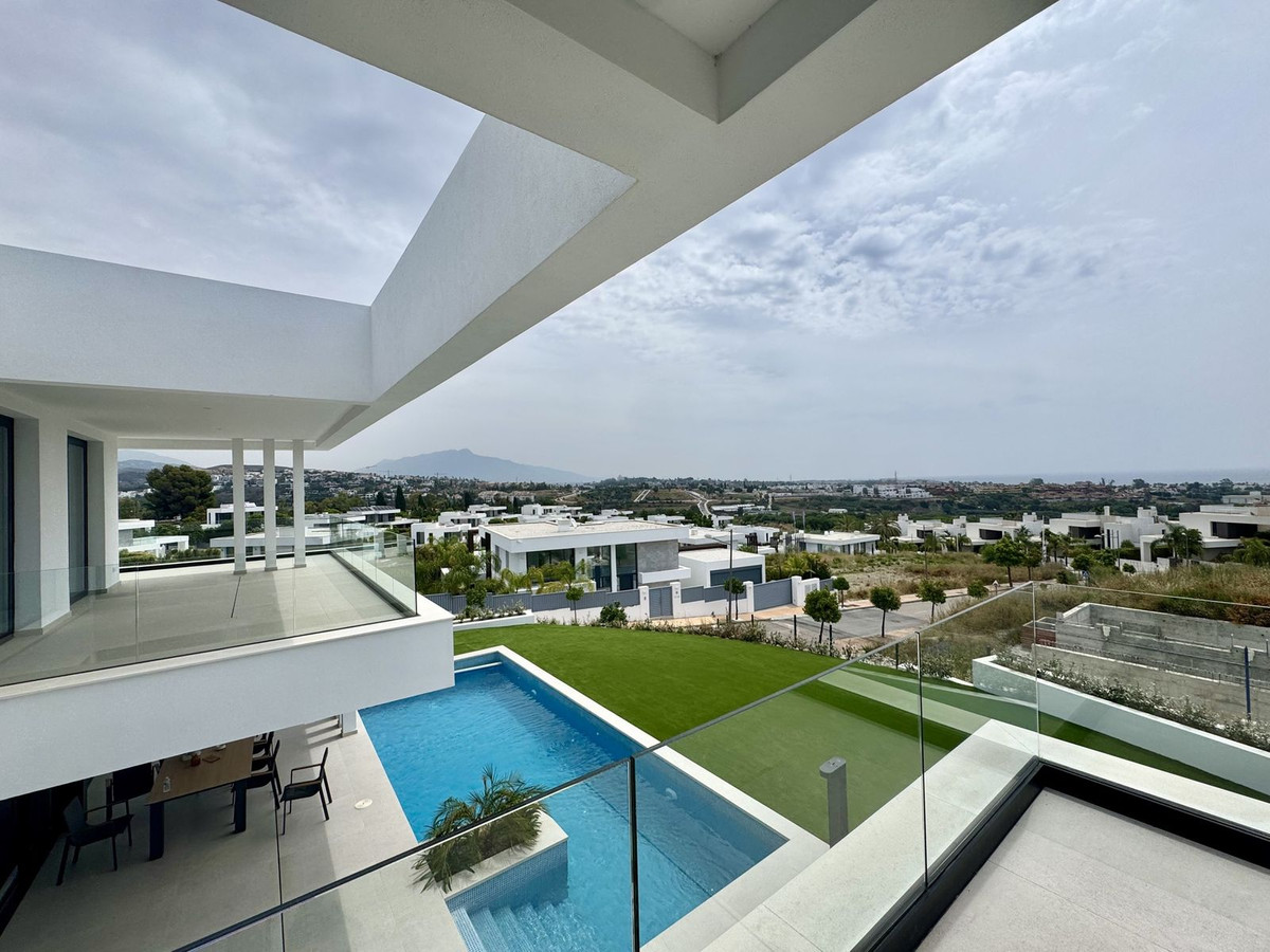 eb4bdbc5253886bc55281583f09321d4 - 27