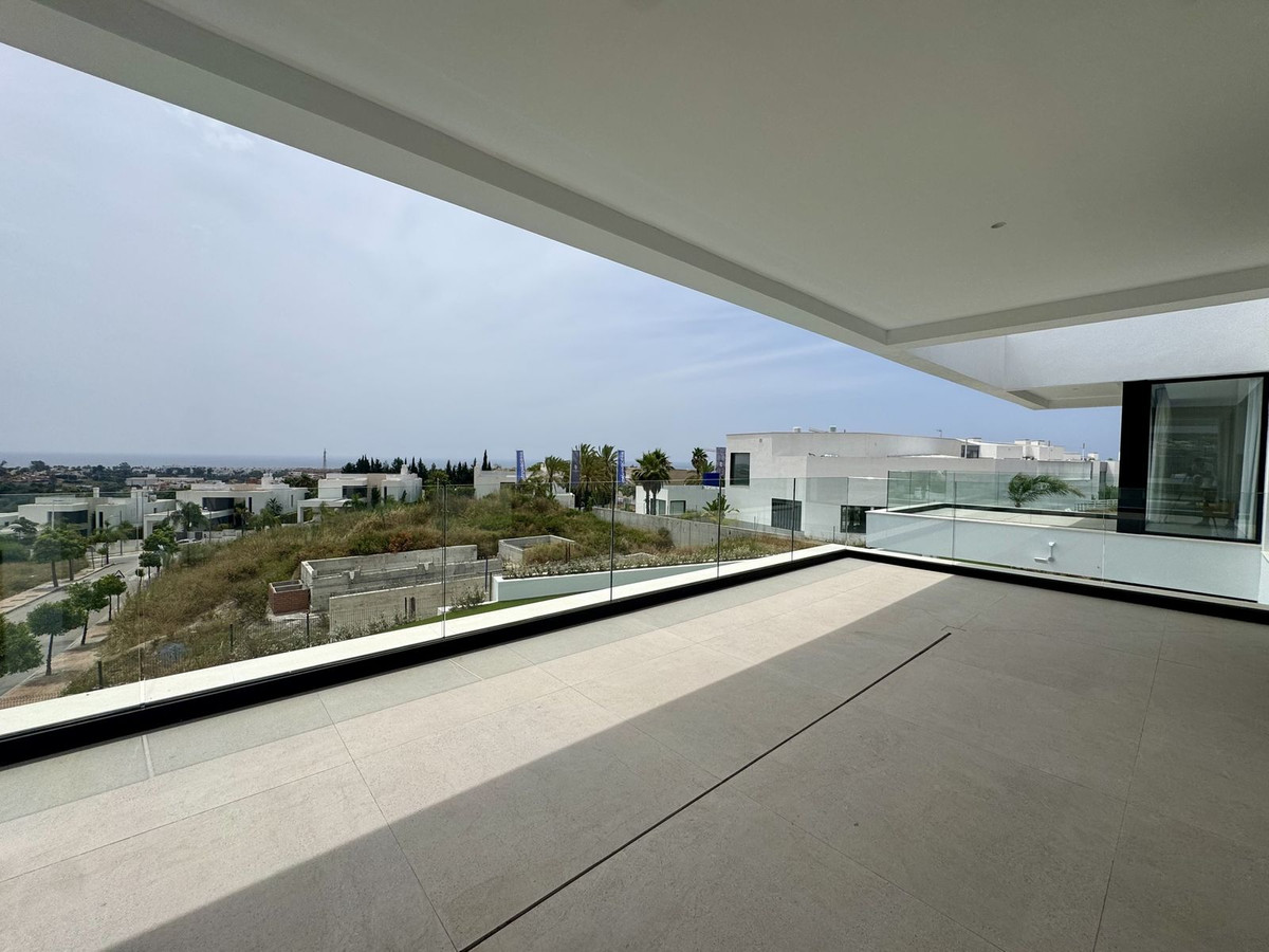 eb4bdbc5253886bc55281583f09321d4 - 32