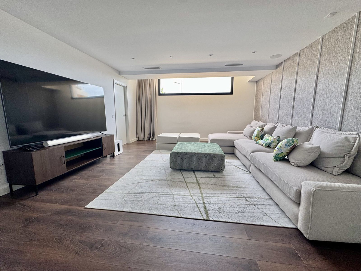 eb4bdbc5253886bc55281583f09321d4 - 39