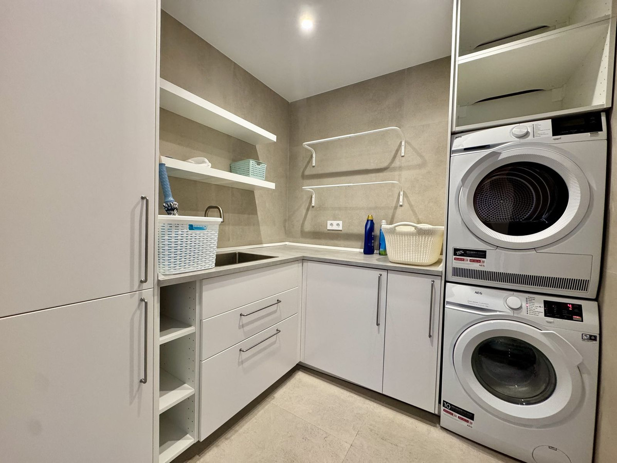 eb4bdbc5253886bc55281583f09321d4 - 41