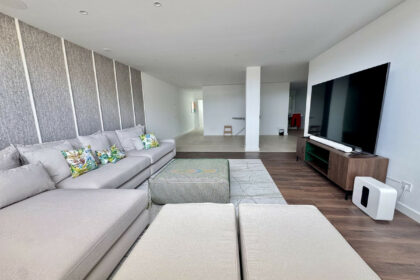 eb4bdbc5253886bc55281583f09321d4 - 42