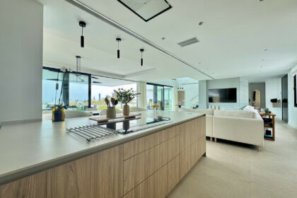 eb4bdbc5253886bc55281583f09321d4 - 5