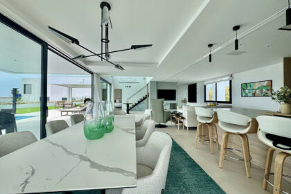 eb4bdbc5253886bc55281583f09321d4 - 7