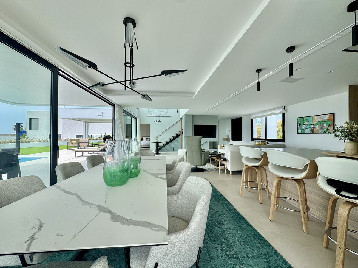 eb4bdbc5253886bc55281583f09321d4 - 7