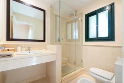 eb978d13dea97afd0fc82f0b37d43b51 - 15