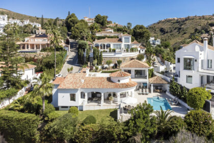 ebceead3cdfa6974a01543b393e16687 - 16