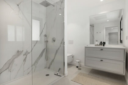 ebceead3cdfa6974a01543b393e16687 - 22