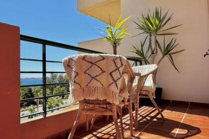 ecca98ca0f3f26a9e95c3e5e6e18e29d - 9