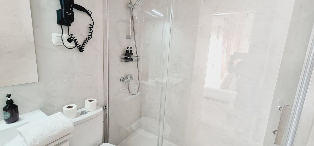 ecccffbc05897079fe4fcb5c6199f950 - 15