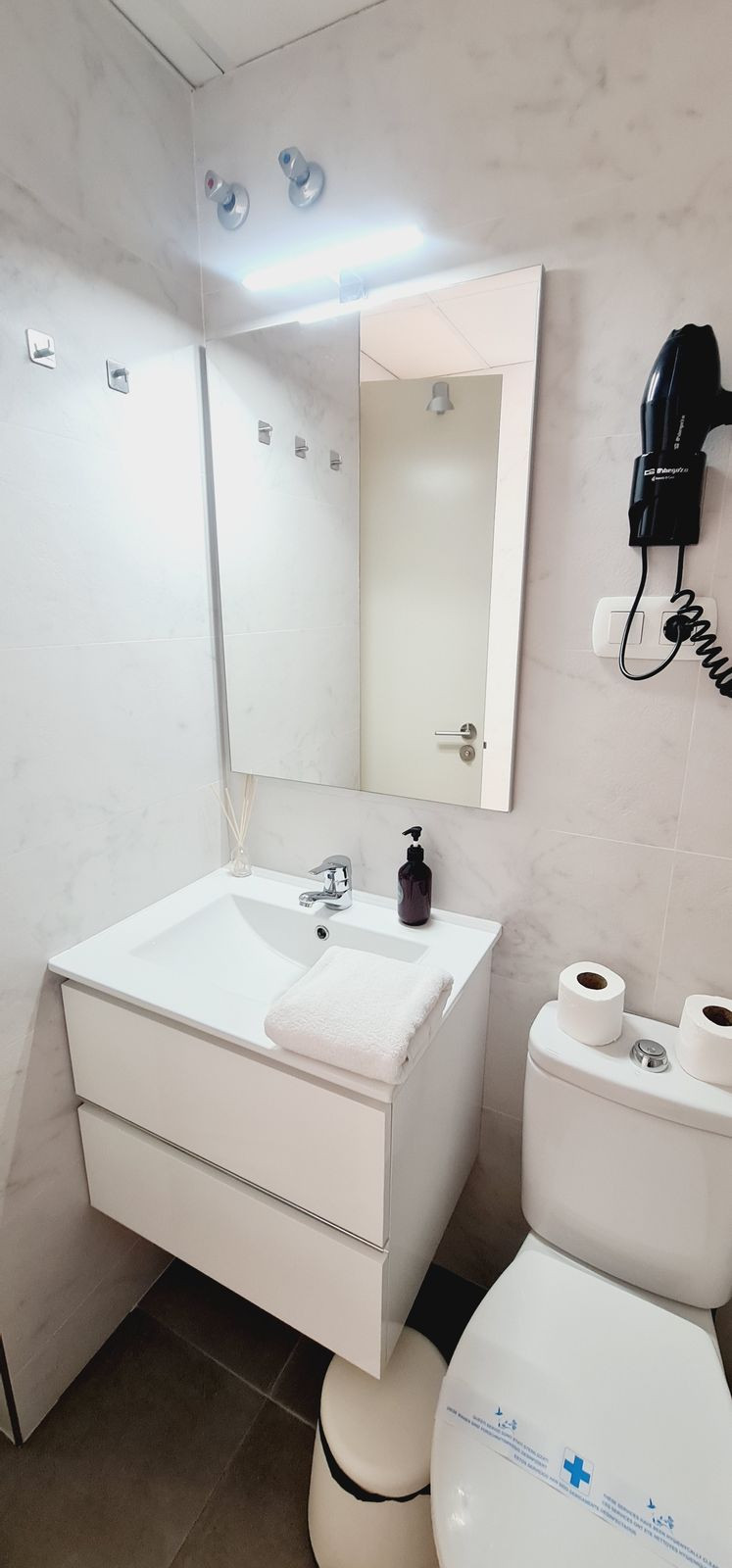 ecccffbc05897079fe4fcb5c6199f950 - 16