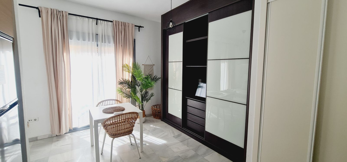 ecccffbc05897079fe4fcb5c6199f950 - 8