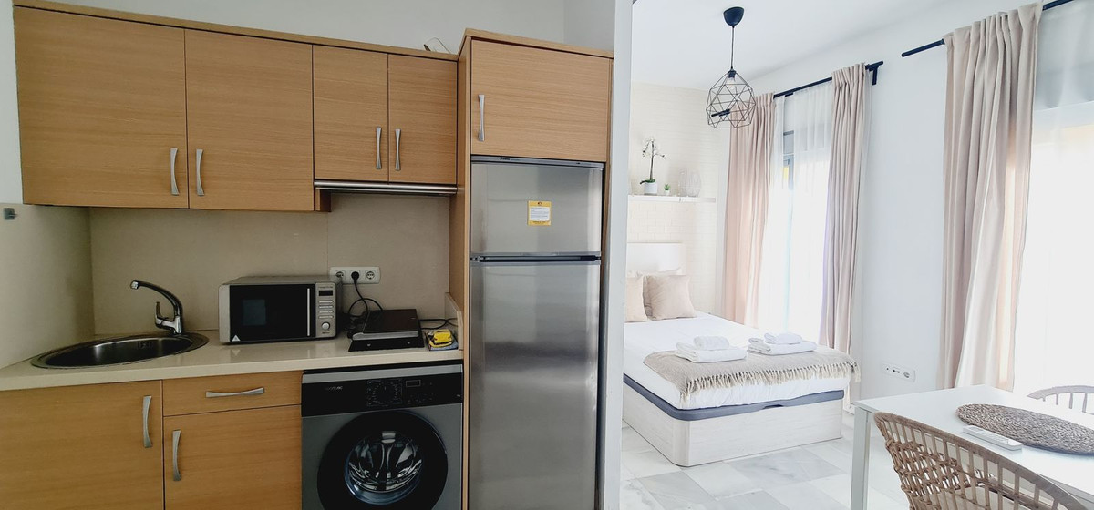 ecccffbc05897079fe4fcb5c6199f950 - 9