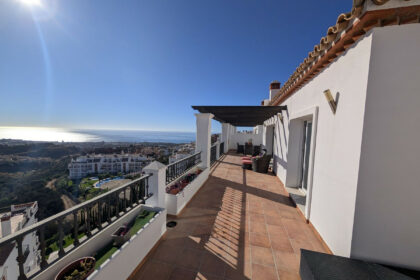 ece71da738c58fa6652ba8121a77cb96 - 10