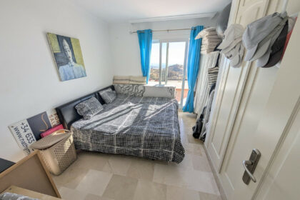 ece71da738c58fa6652ba8121a77cb96 - 18