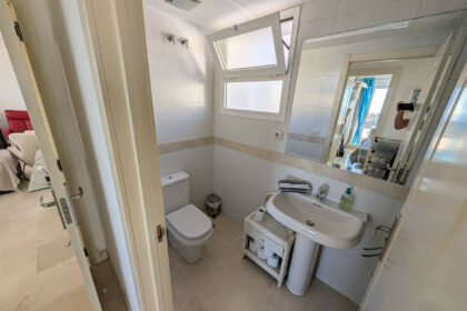 ece71da738c58fa6652ba8121a77cb96 - 19