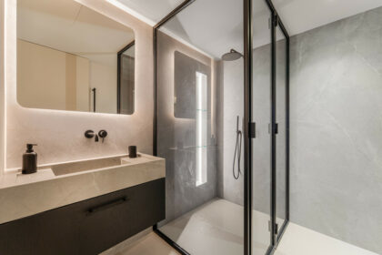 ed124c580a7903cd04f3d7c2f6cb45e4 - 18