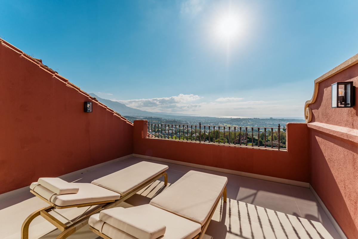 ed124c580a7903cd04f3d7c2f6cb45e4 - 22