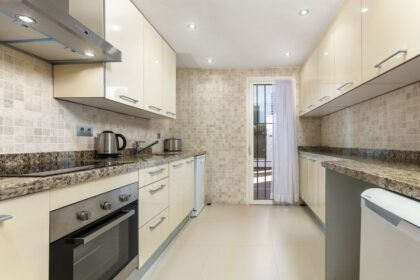 ed2587f2aafd5cbee47f73b108349748 - 3