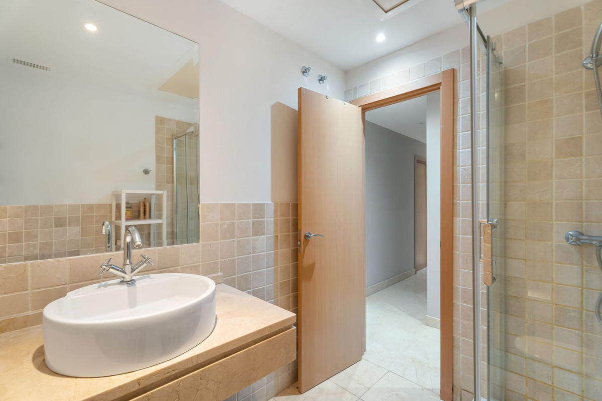 ed42877dfd73fe334d872123fa247adf - 13