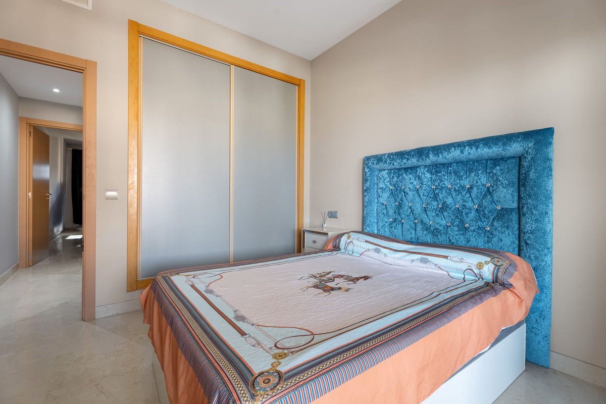 ed42877dfd73fe334d872123fa247adf - 19