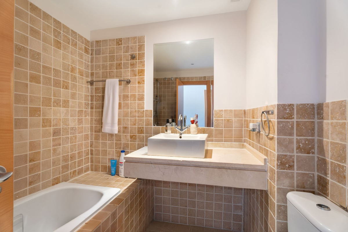 ed42877dfd73fe334d872123fa247adf - 25