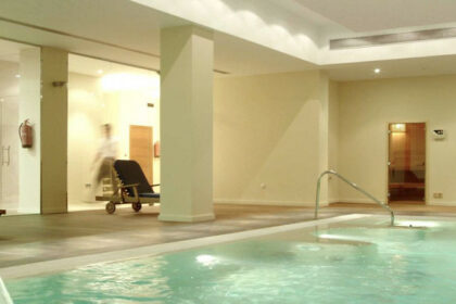 ed995080f67d043a227bd38664786cd1 - 24