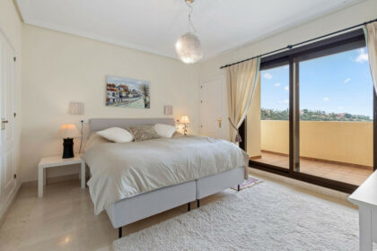 edf6680e50c4dab52a330111bb5712ca - 15