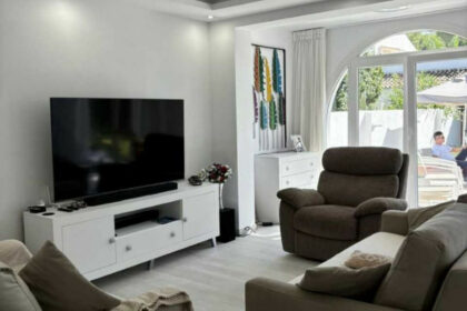 ee7d6ecfc4ee808fa84b10f49a1d7ab8 - 9