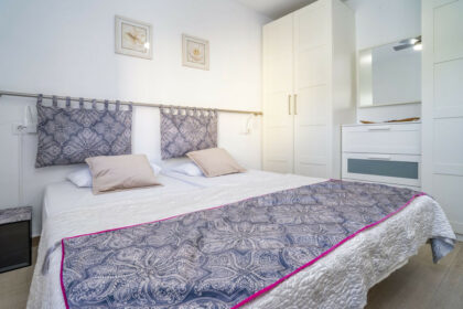 ef0d4a01278eb28938966af966b3f265 - 11