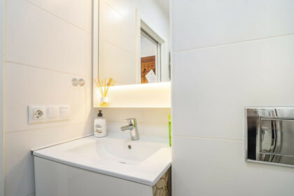 ef0d4a01278eb28938966af966b3f265 - 19