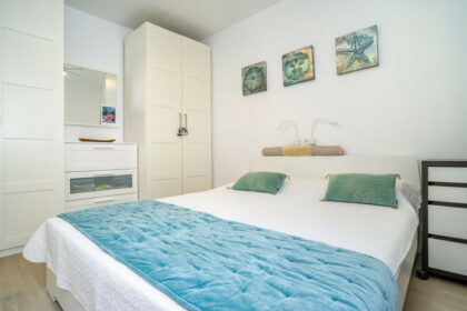 ef0d4a01278eb28938966af966b3f265 - 7