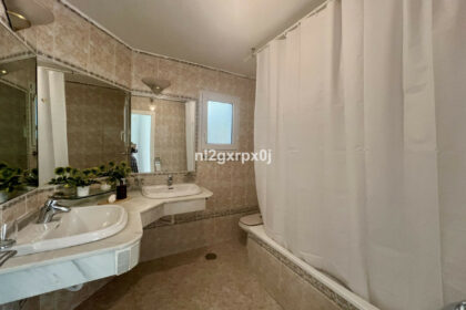 ef177906699897fc3c37f504fe5b693a - 11