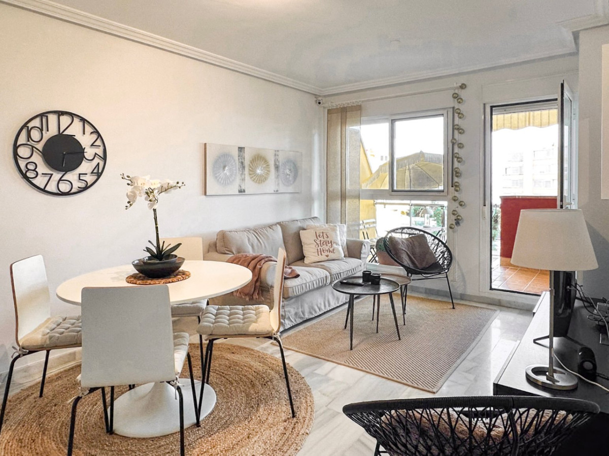 f0021ecd5a222e89aec7dfa24d3504ac - 1