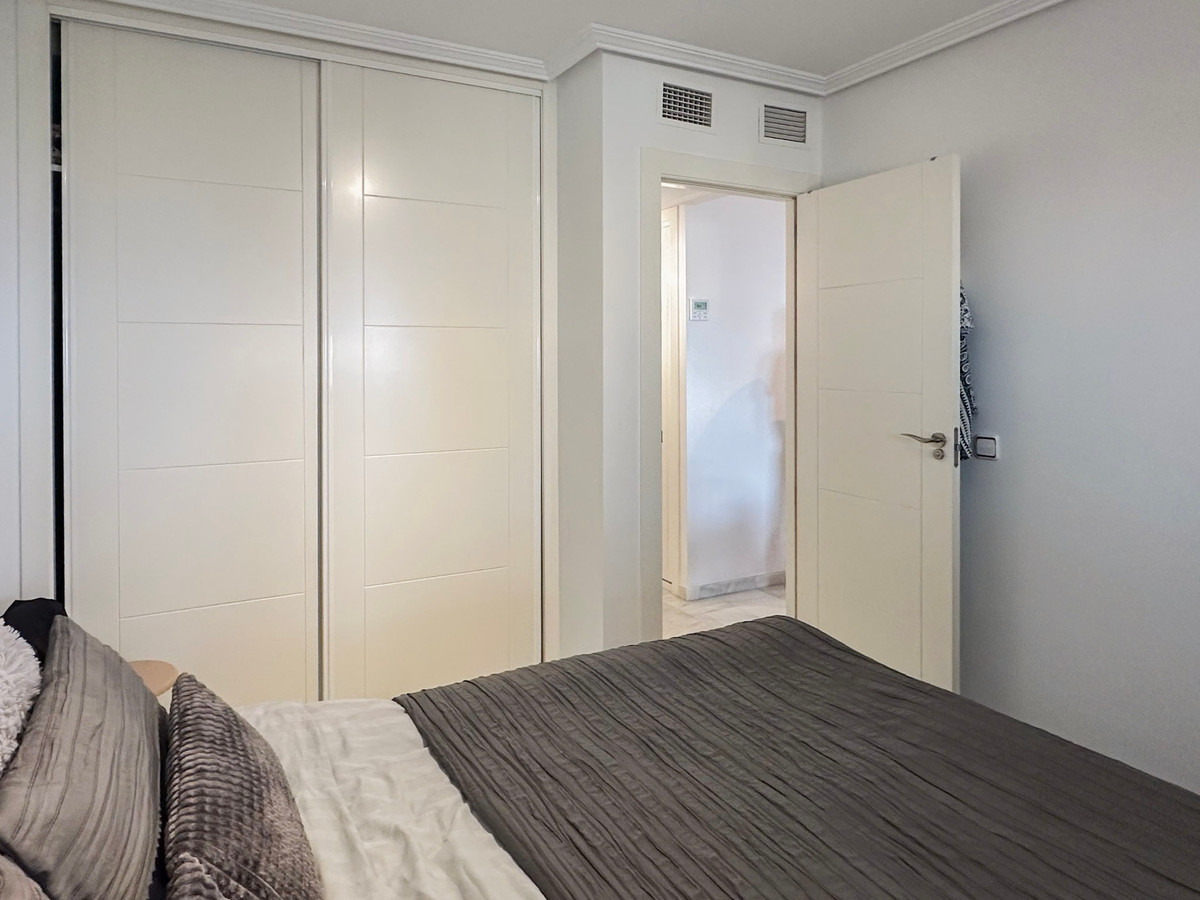 f0021ecd5a222e89aec7dfa24d3504ac - 11