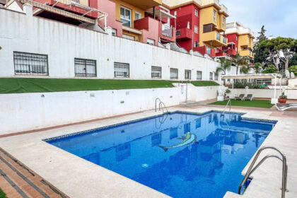 f0021ecd5a222e89aec7dfa24d3504ac - 16