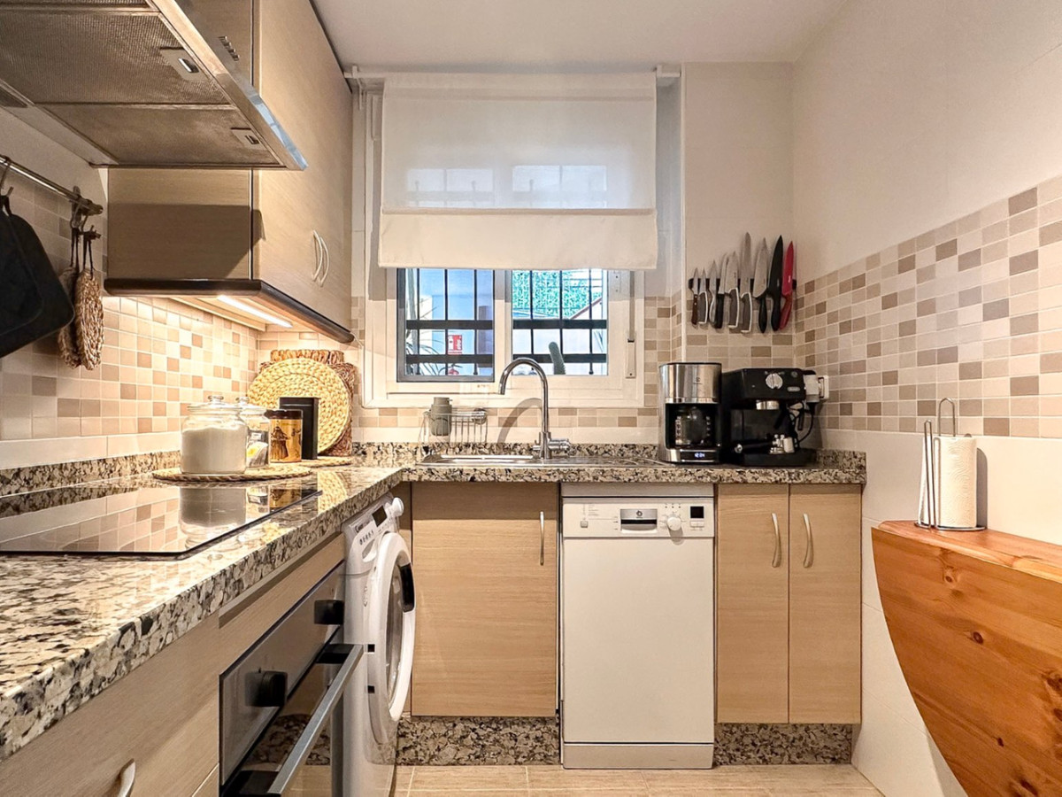 f0021ecd5a222e89aec7dfa24d3504ac - 7