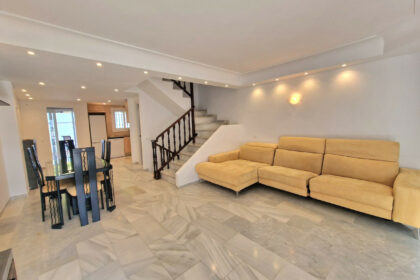 f0839d3486e7d3d7d2334c83c0d565ae - 1